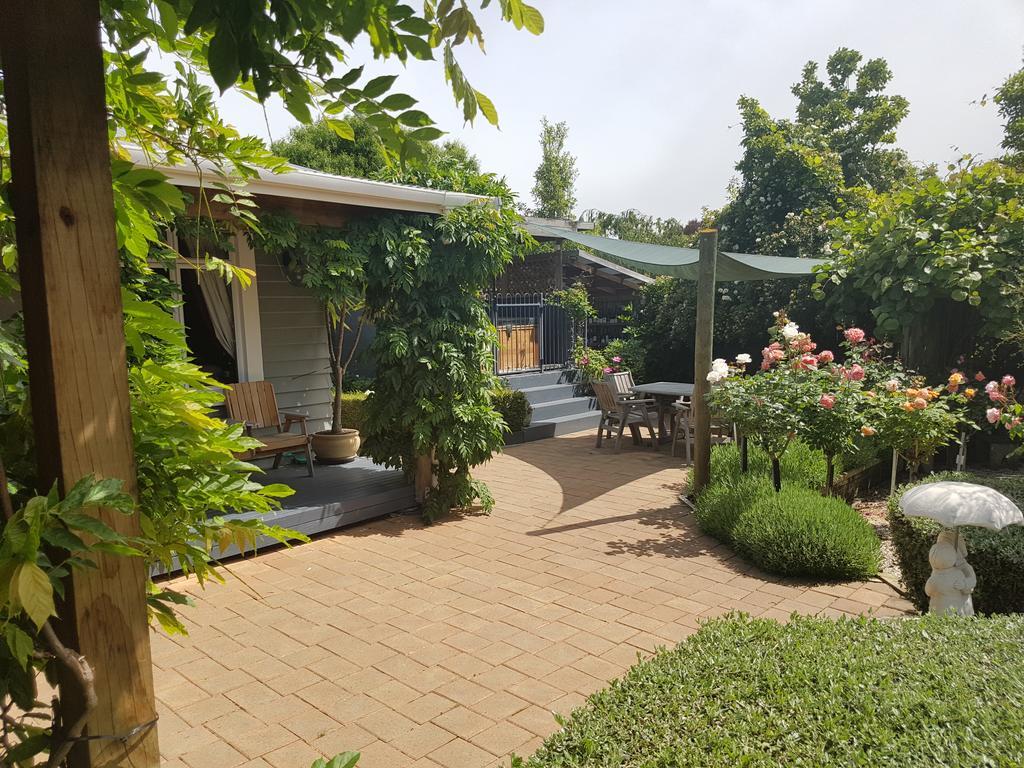 Olde Mill House B&B & Bike2Wine Cycle Hire Renwick Luaran gambar